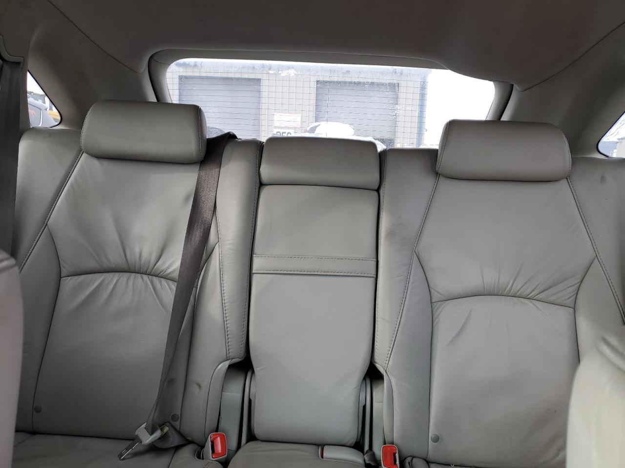 2009 Lexus RX - Image 10