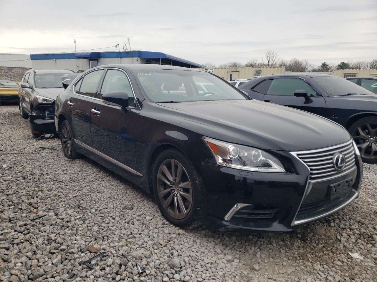 2016 Lexus LS - Image 4