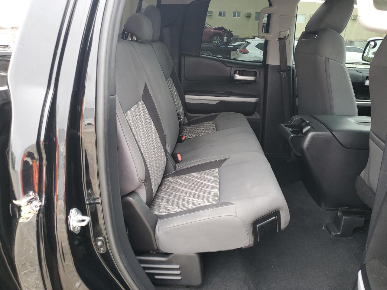2021 Toyota Tundra - Image 10