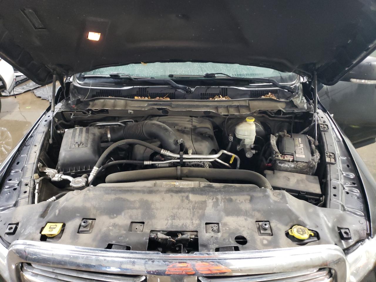 2014 RAM 1500 - Image 11