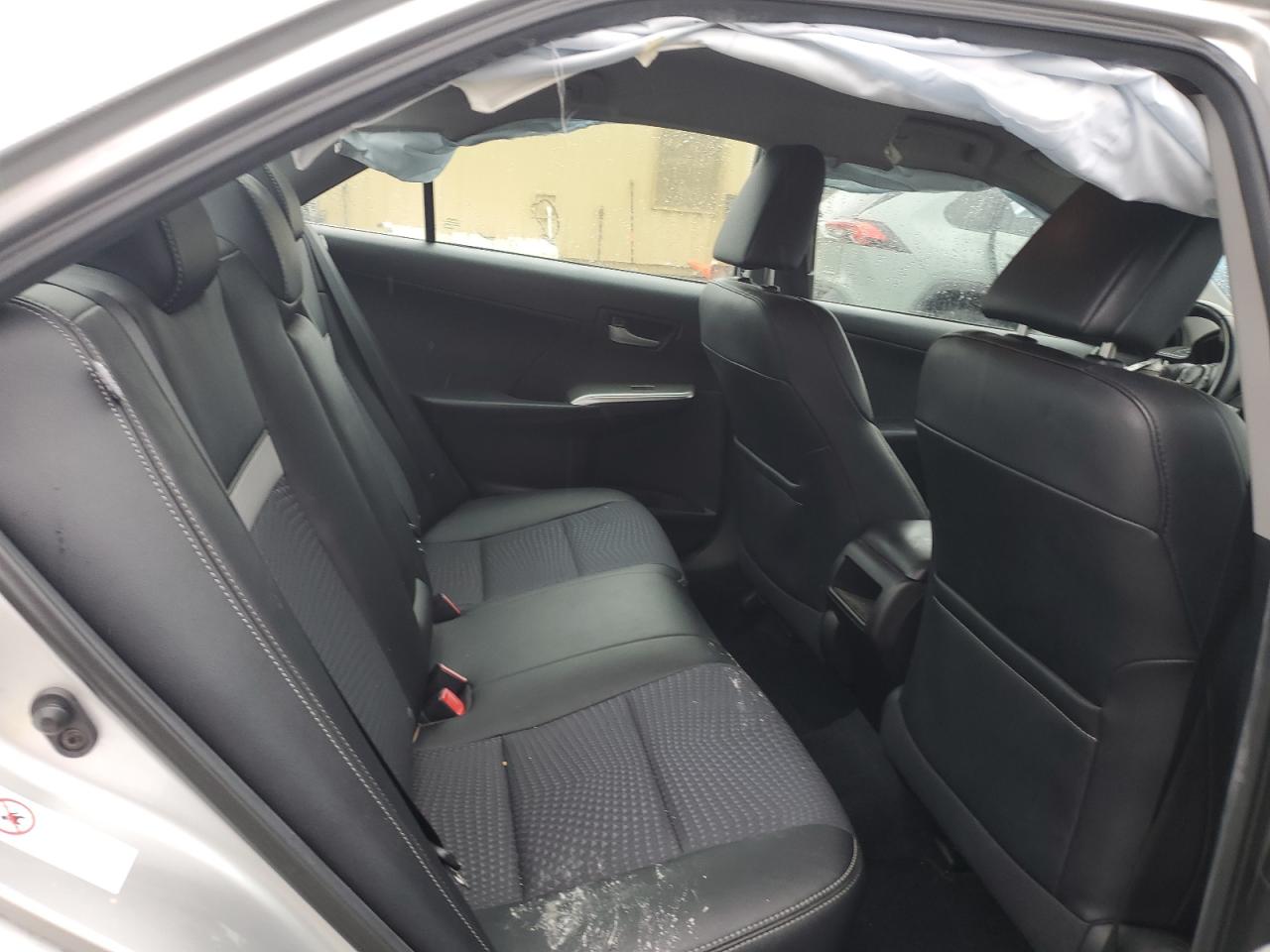 2014 Toyota Camry - Image 10