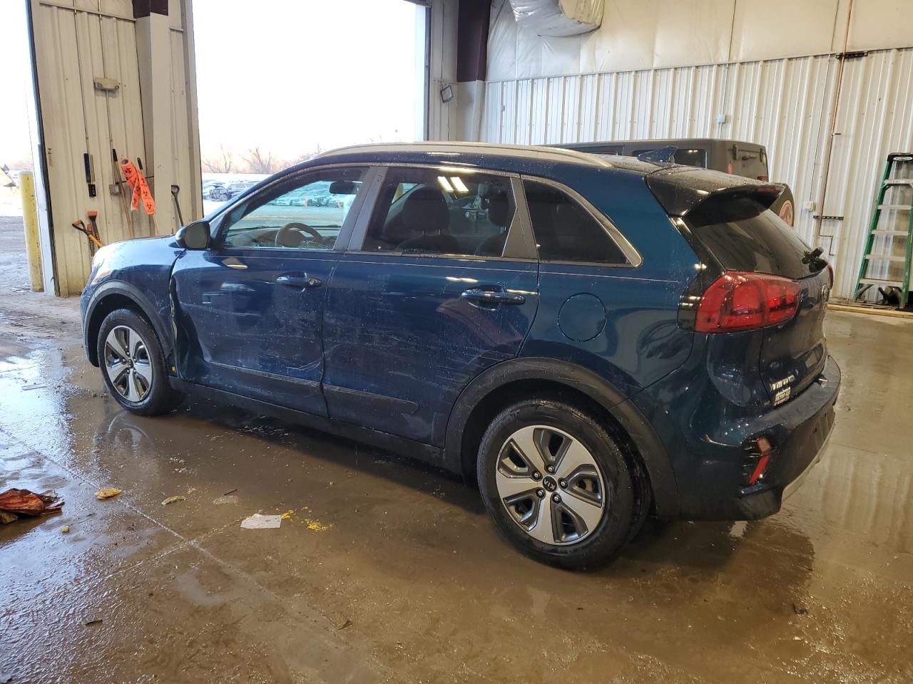 2021 Kia Niro - Image 2