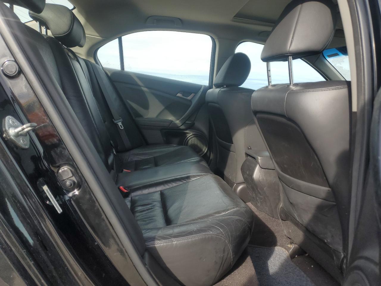 2010 Acura TSX - Image 10