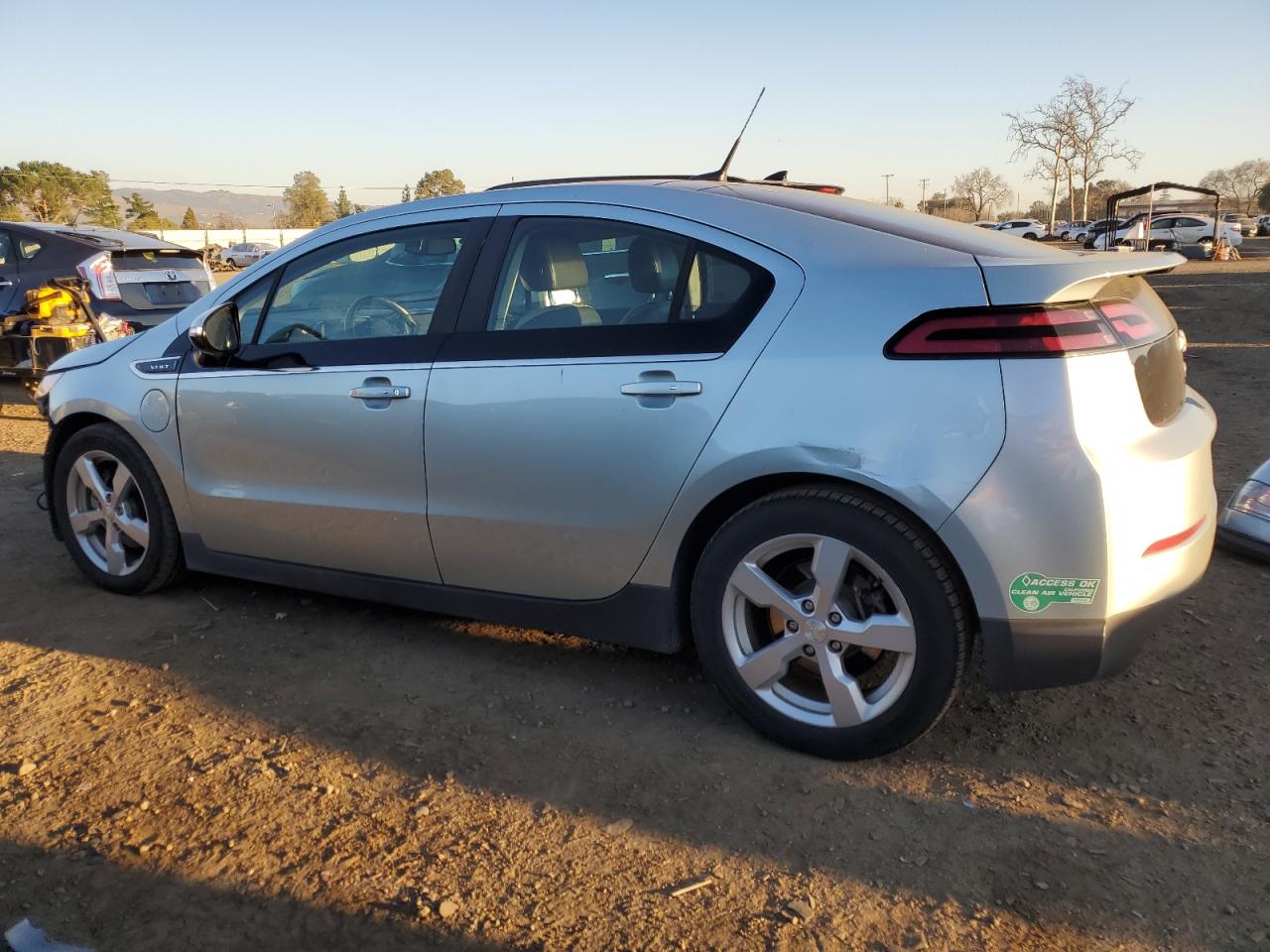 2012 Chevrolet Volt - Image 2