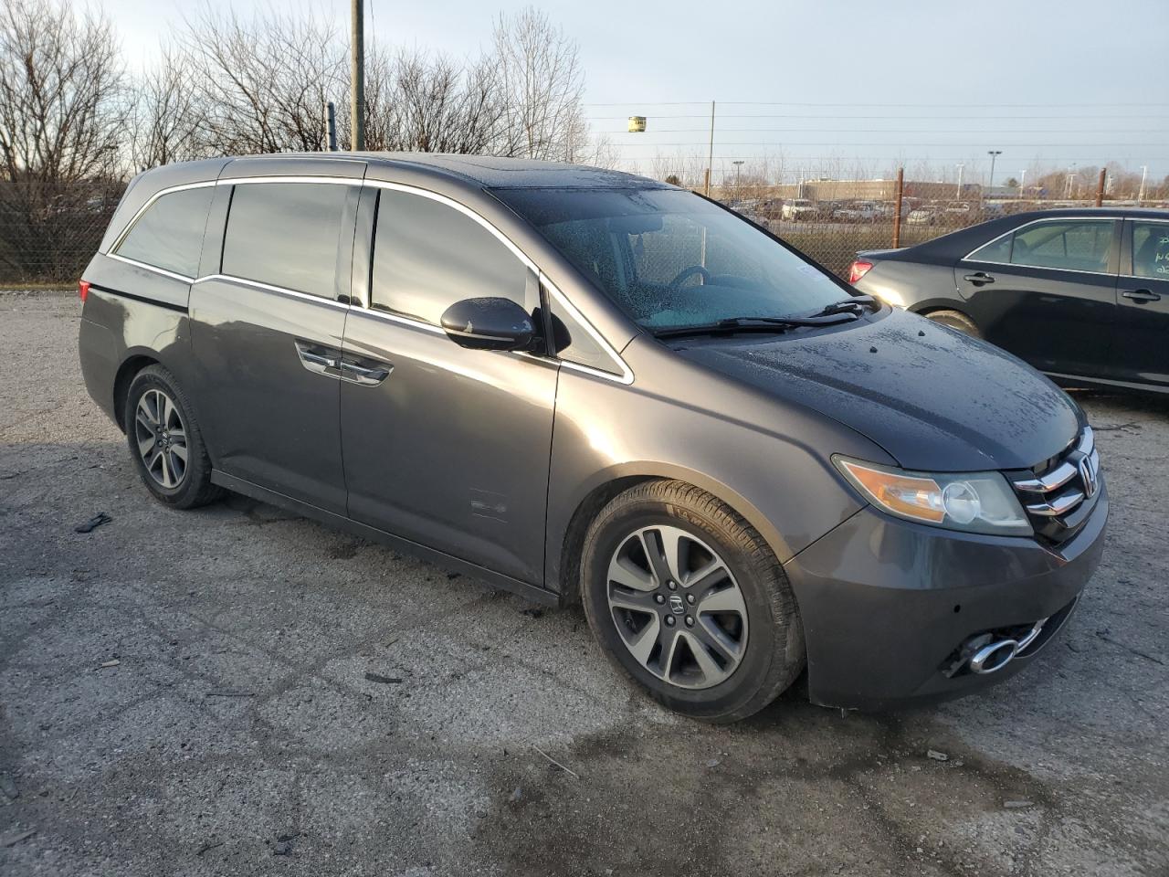 VIN 5FNRL5H91EB017686 2014 HONDA ODYSSEY no.4