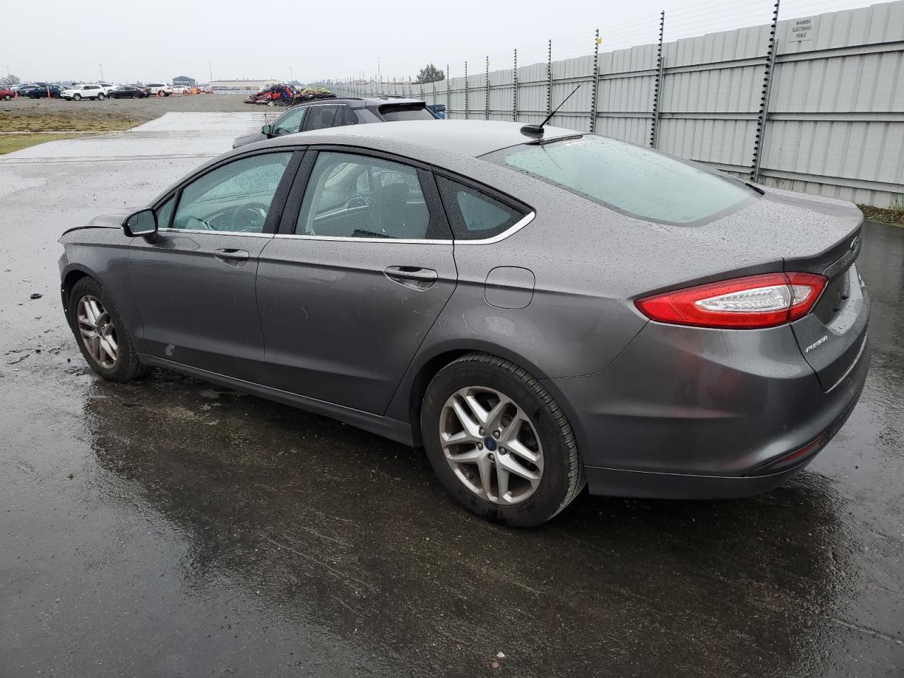 2013 Ford Fusion - Image 2