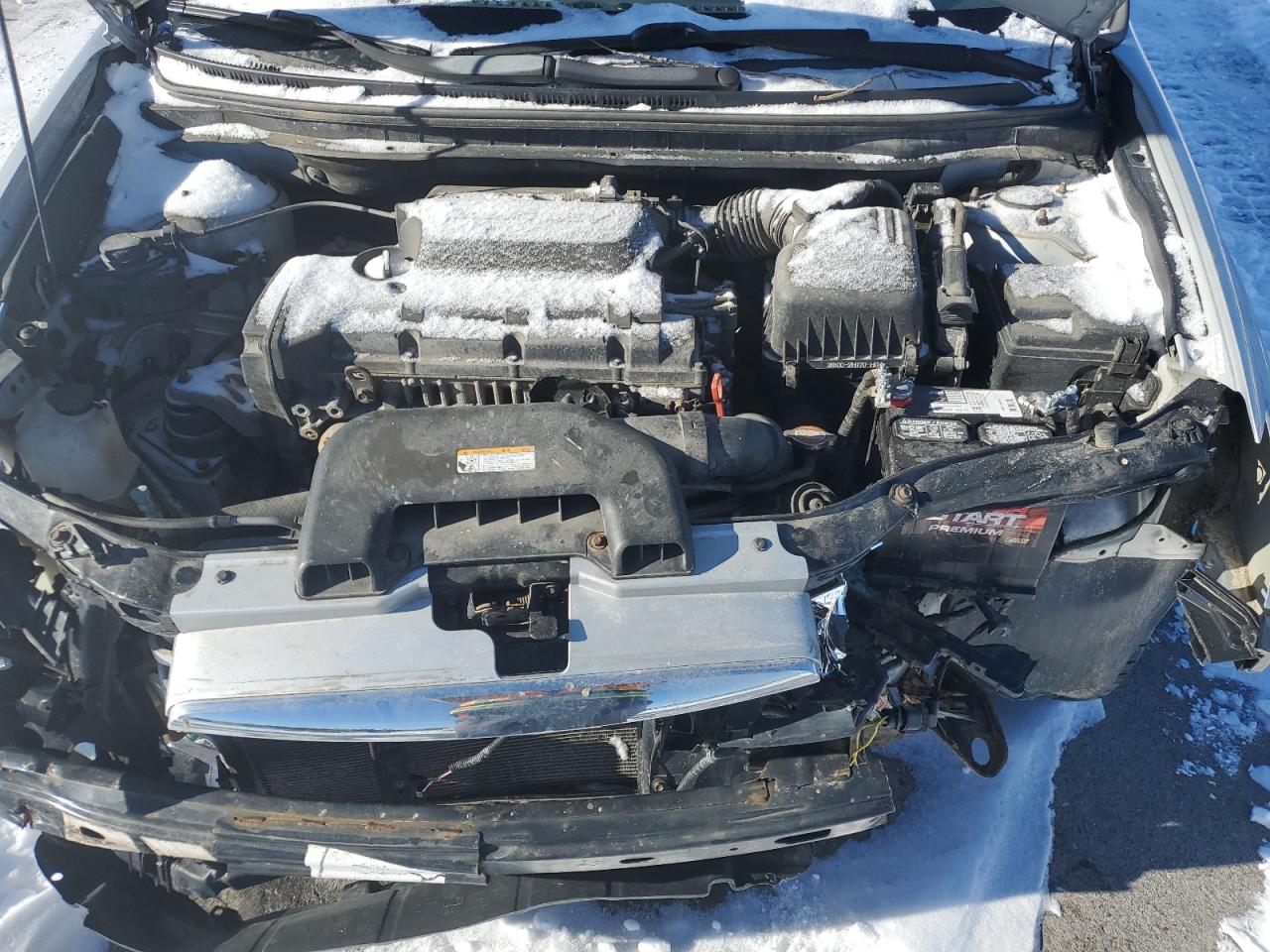 2010 Hyundai Elantra - Image 12