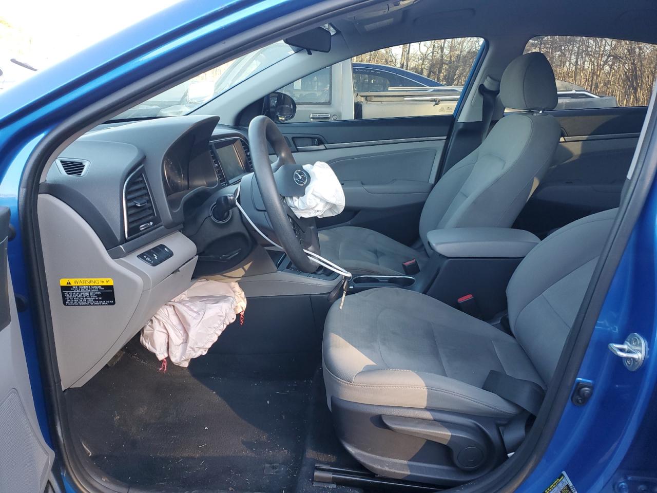 2018 Hyundai Elantra - Image 7