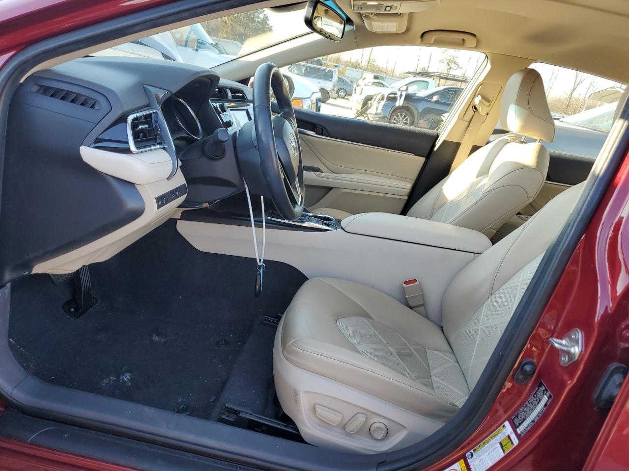 2018 Toyota Camry - Image 7