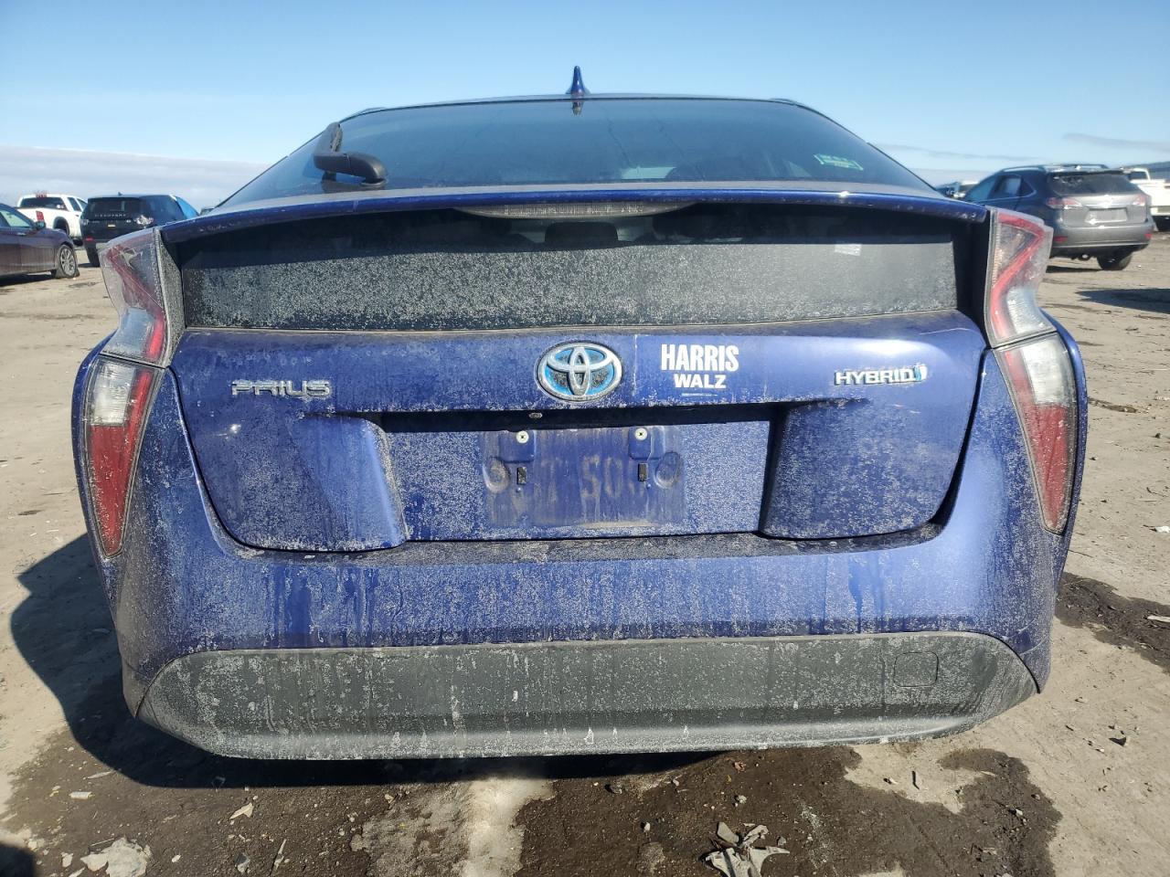 2017 Toyota Prius - Image 6