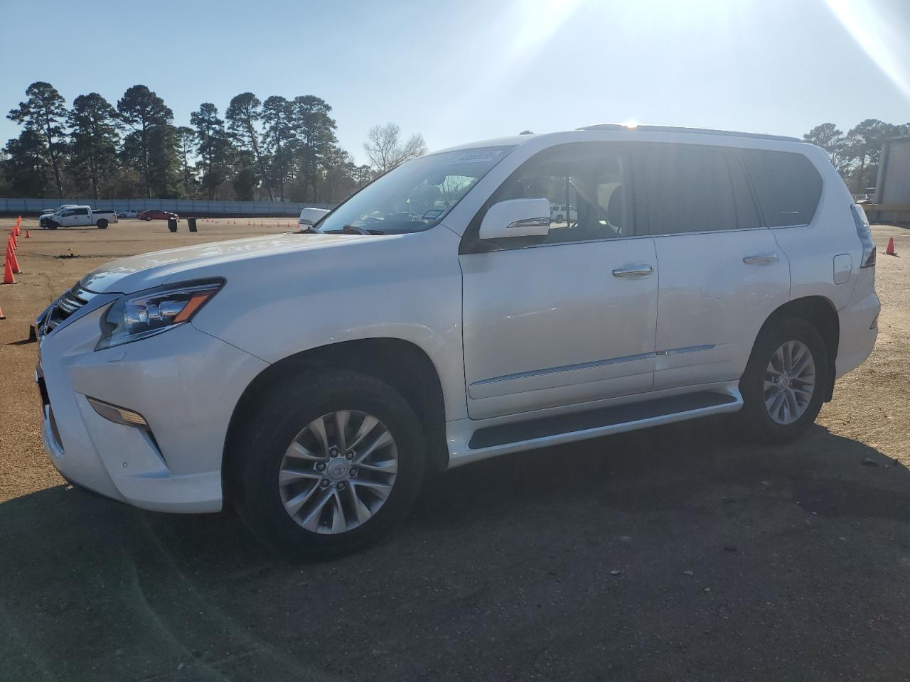 2018 Lexus GX - Image 1