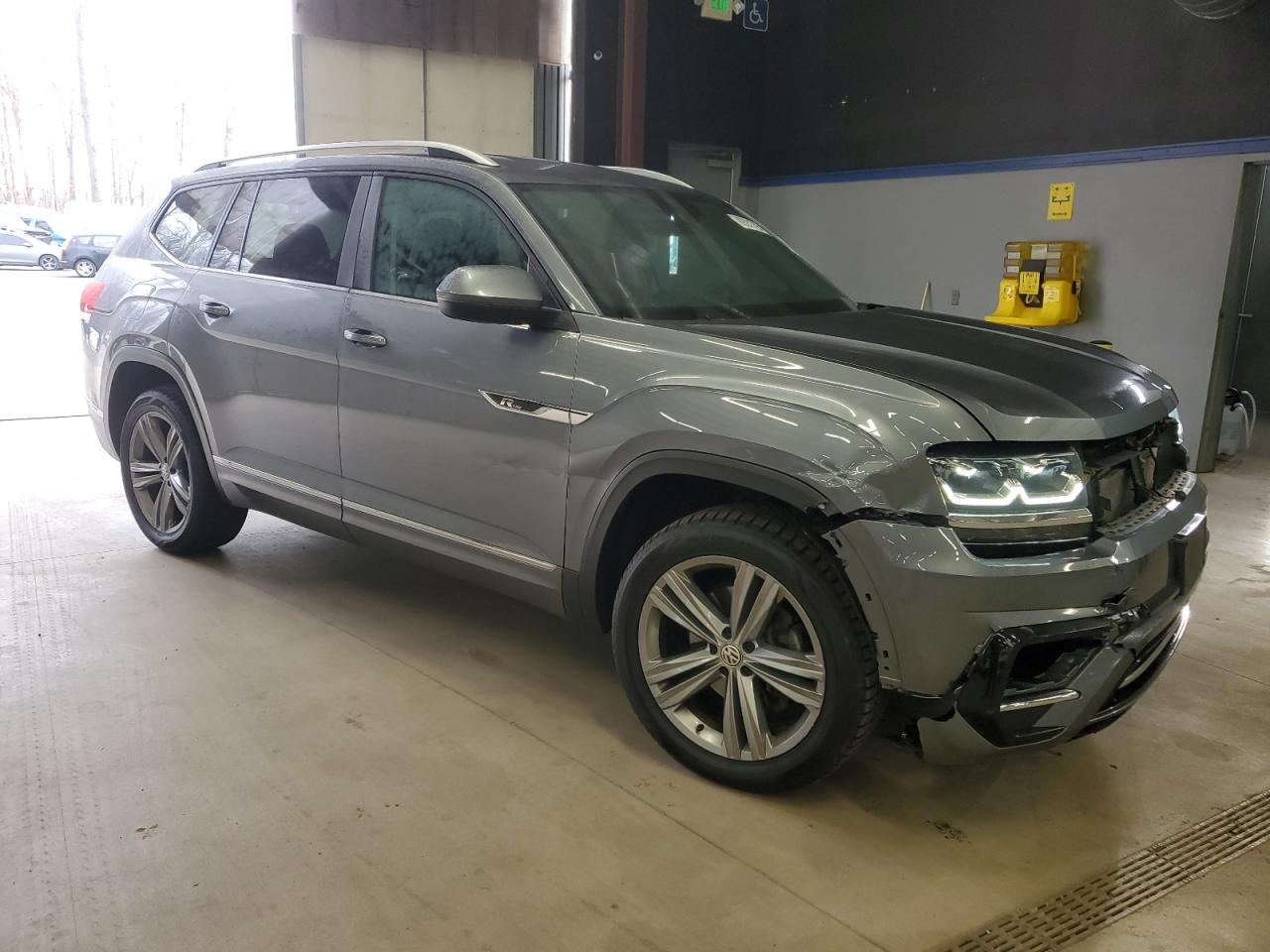 2018 Volkswagen Atlas - Image 4