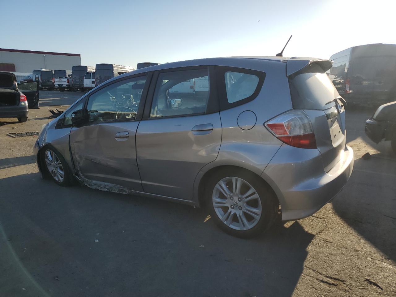 2009 Honda Fit - Image 2