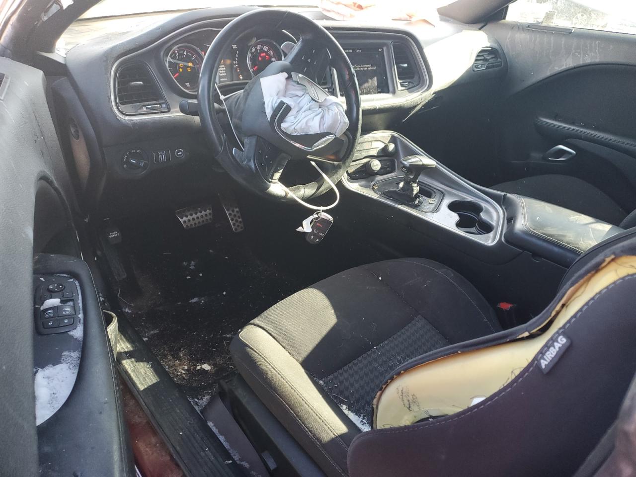 2019 Dodge Challenger - Image 8