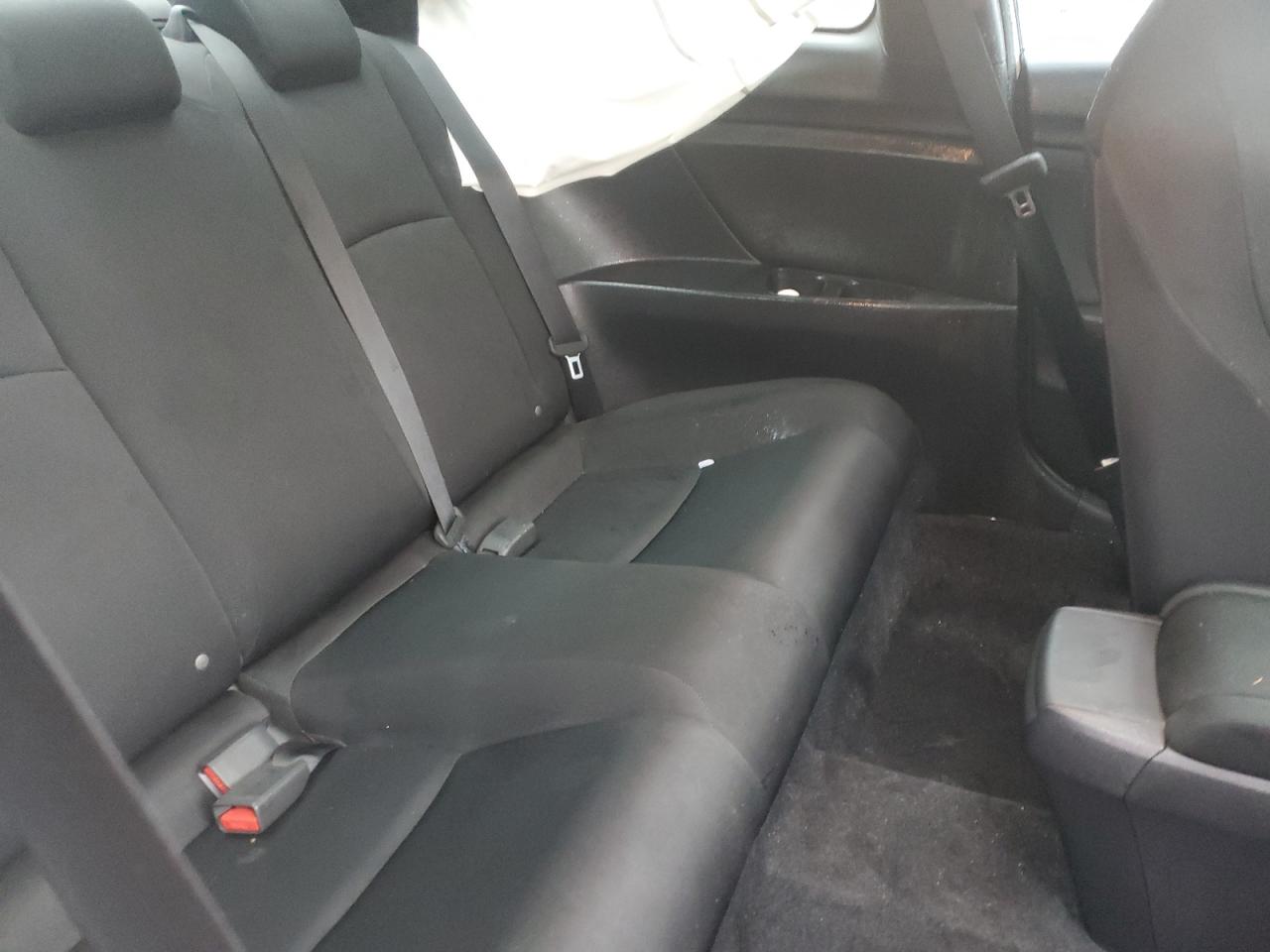2018 Honda Civic - Image 10
