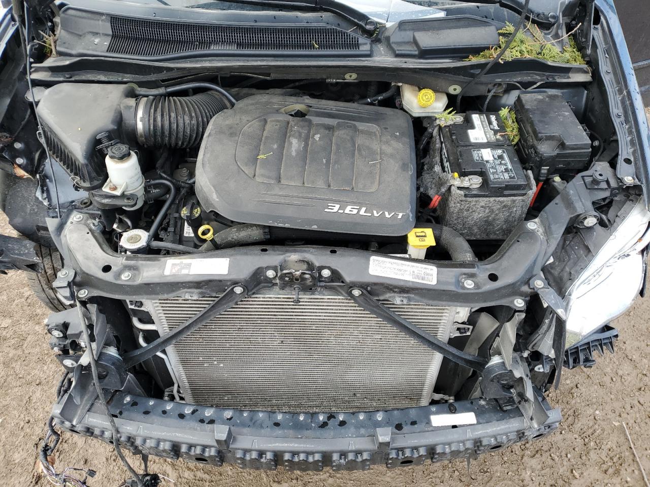 2014 Dodge Caravan - Image 13
