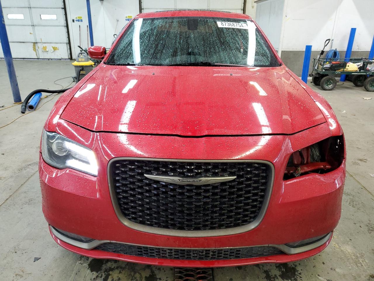 2016 Chrysler 300 - Image 5