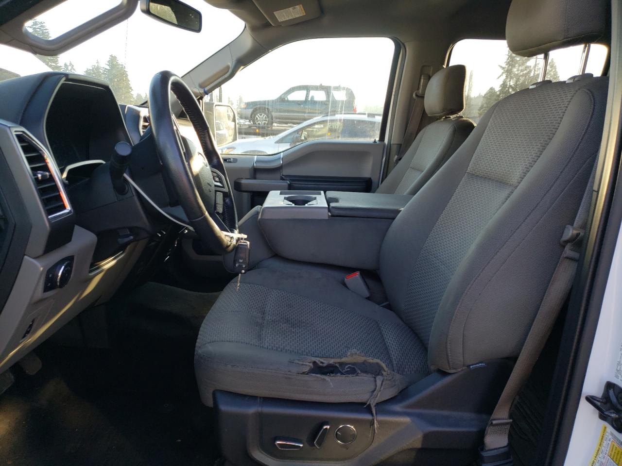 2015 Ford F-150 - Image 7