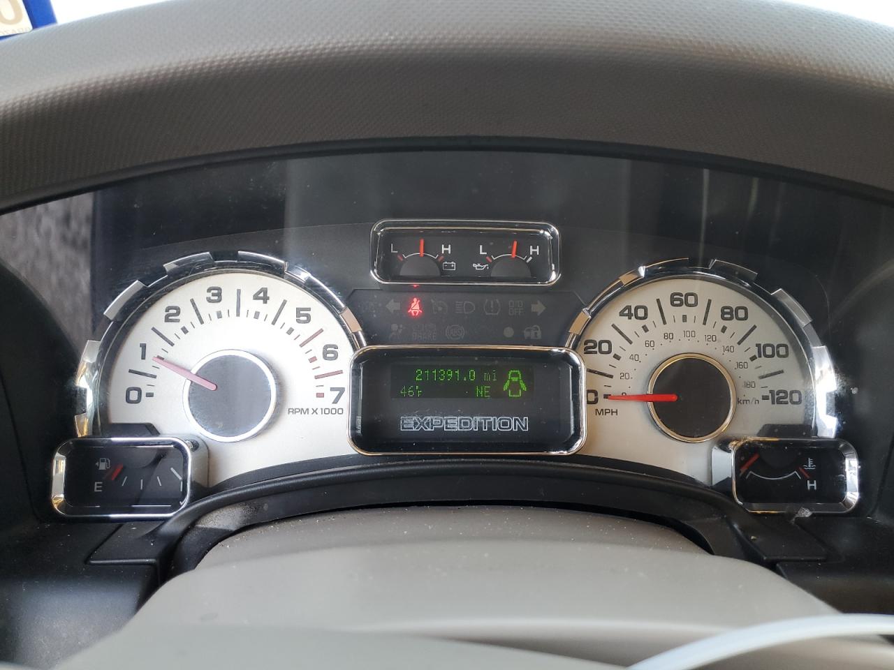 2008 Ford Expedition - Image 9