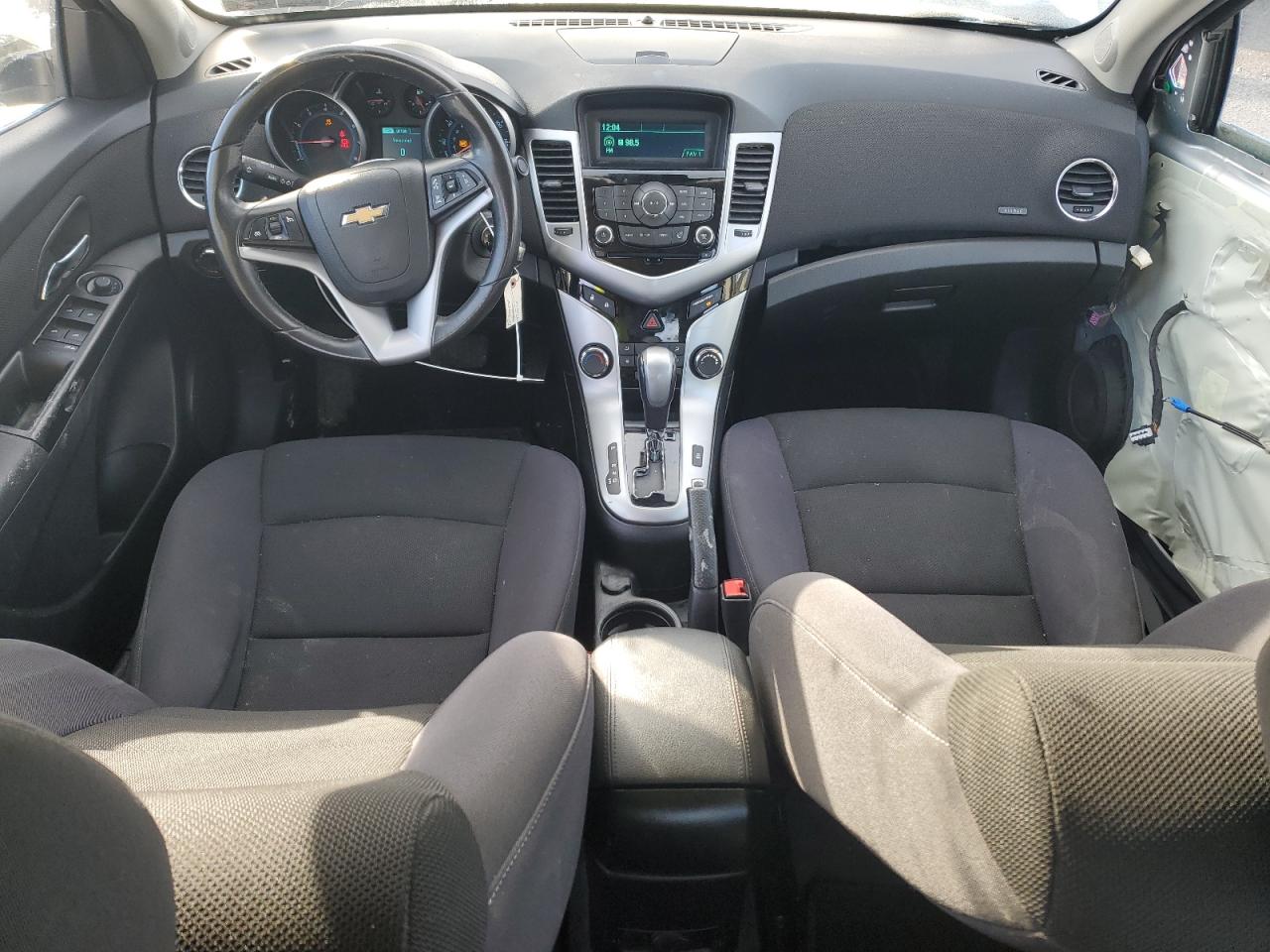2014 Chevrolet Cruze - Image 8