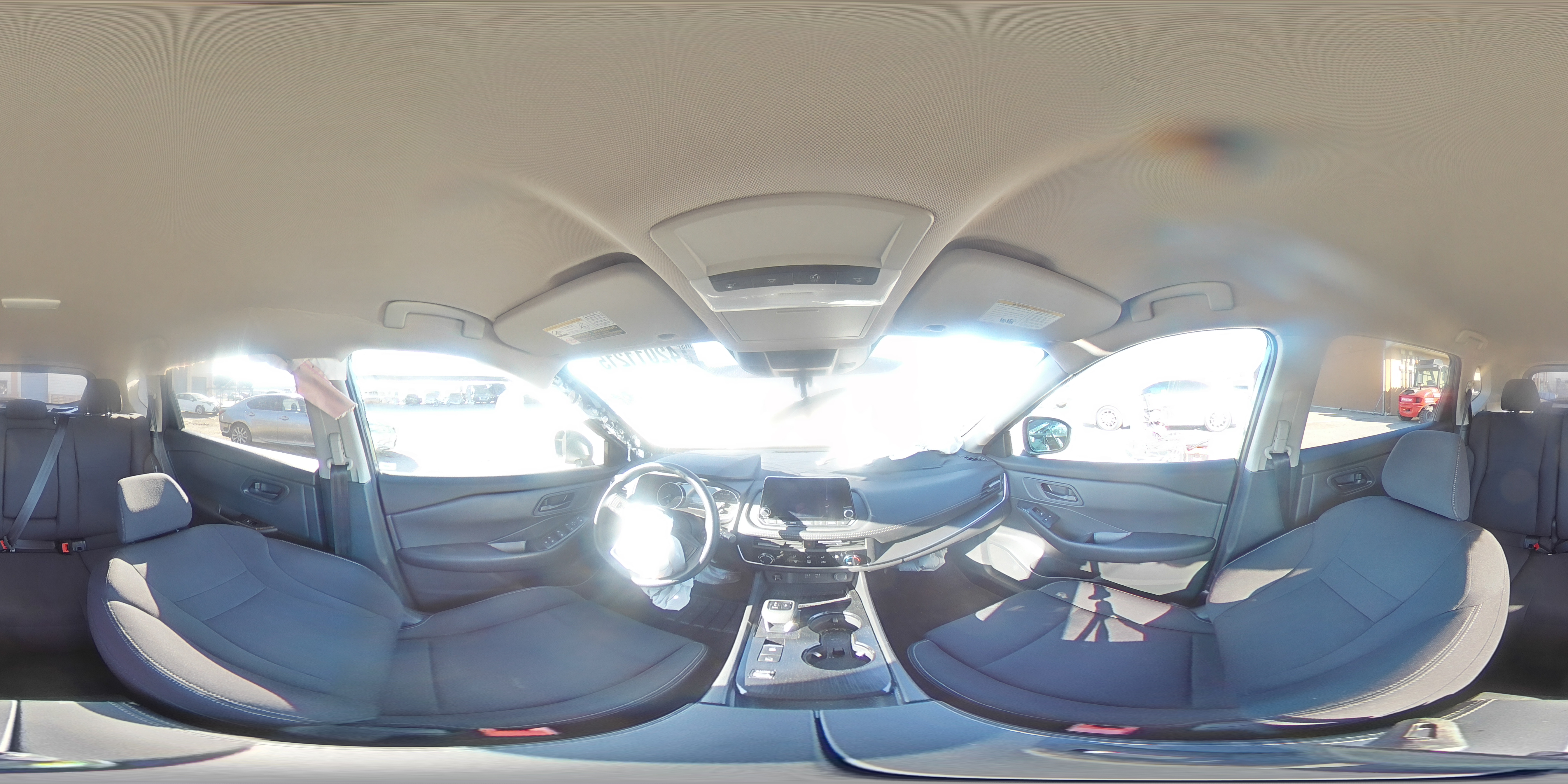 2024 Nissan Rogue - Image 13