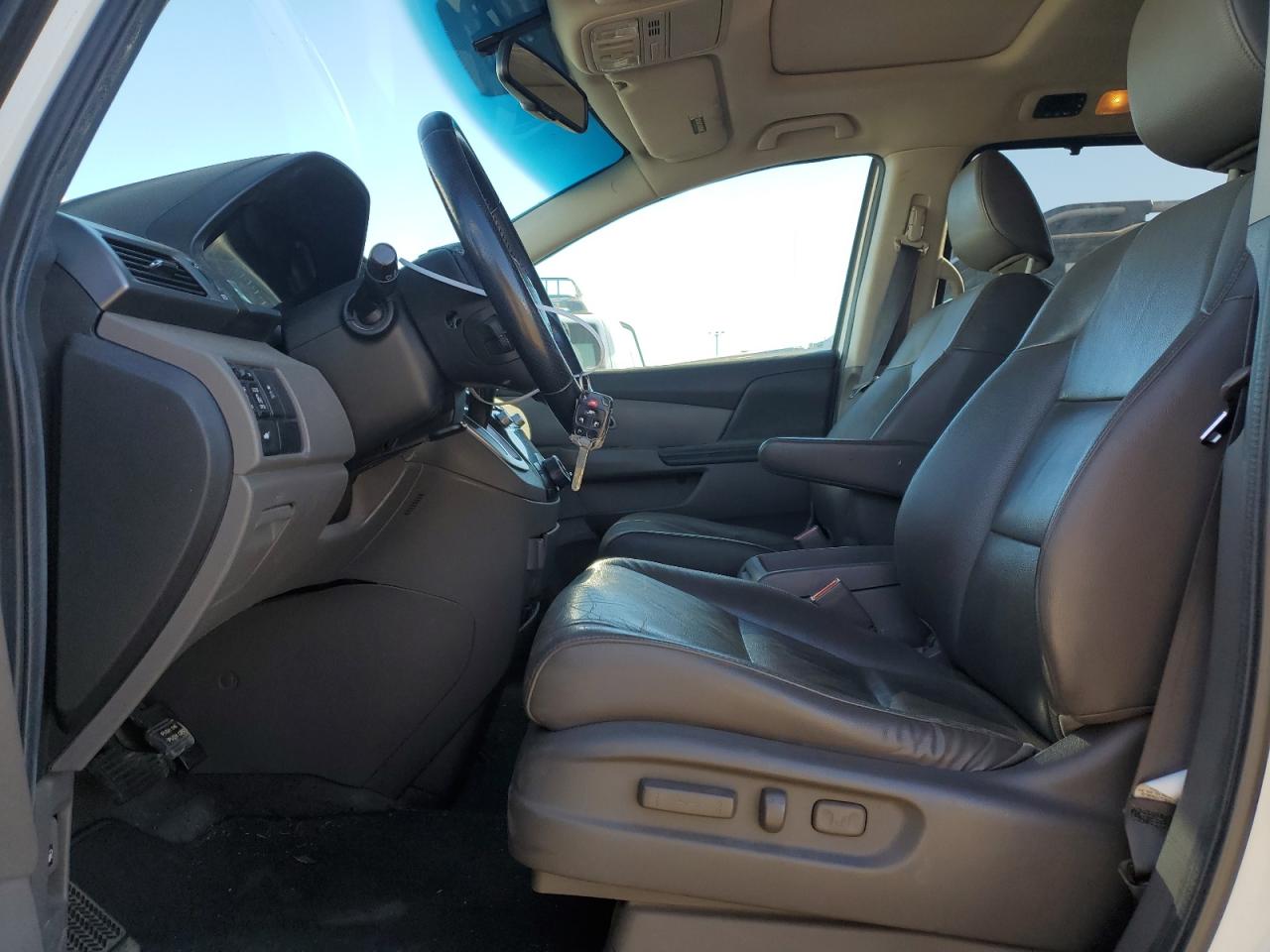 2012 Honda Odyssey - Image 7