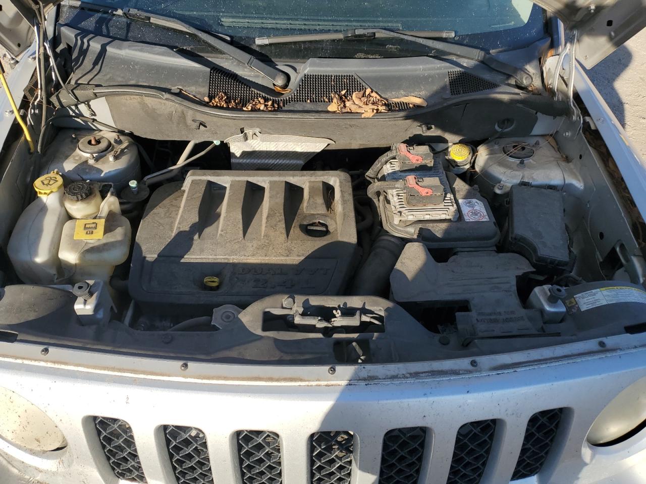 2012 Jeep Liberty (Patriot) - Image 12