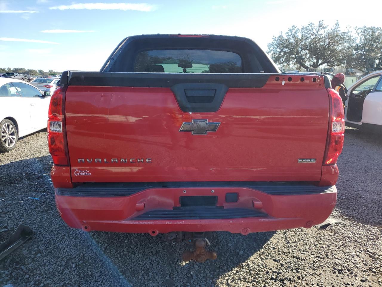 2007 Chevrolet Avalanche - Image 6