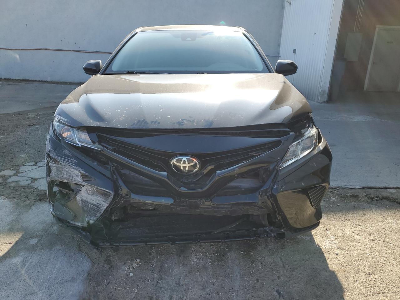 2019 Toyota Camry - Image 5