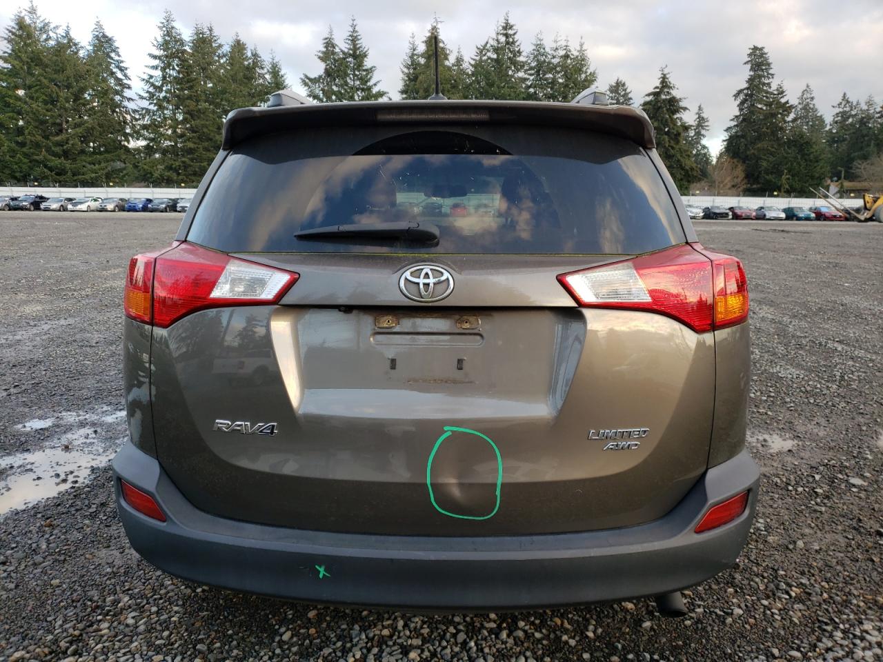 2015 Toyota RAV 4 - Image 6