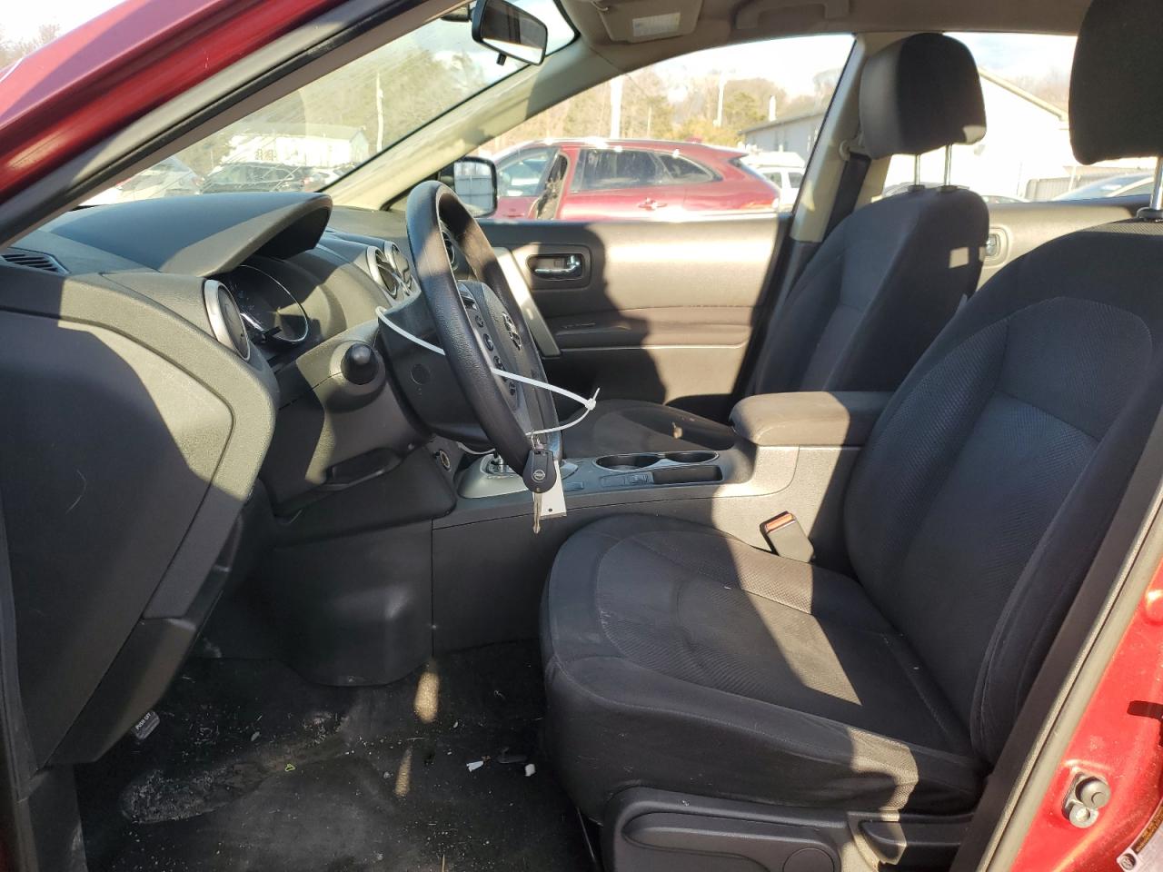 2014 Nissan Rogue - Image 7