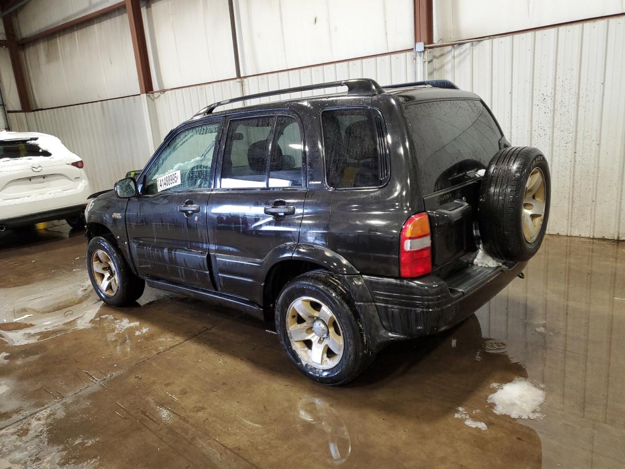 2000 Suzuki Grand Vitara - Image 2