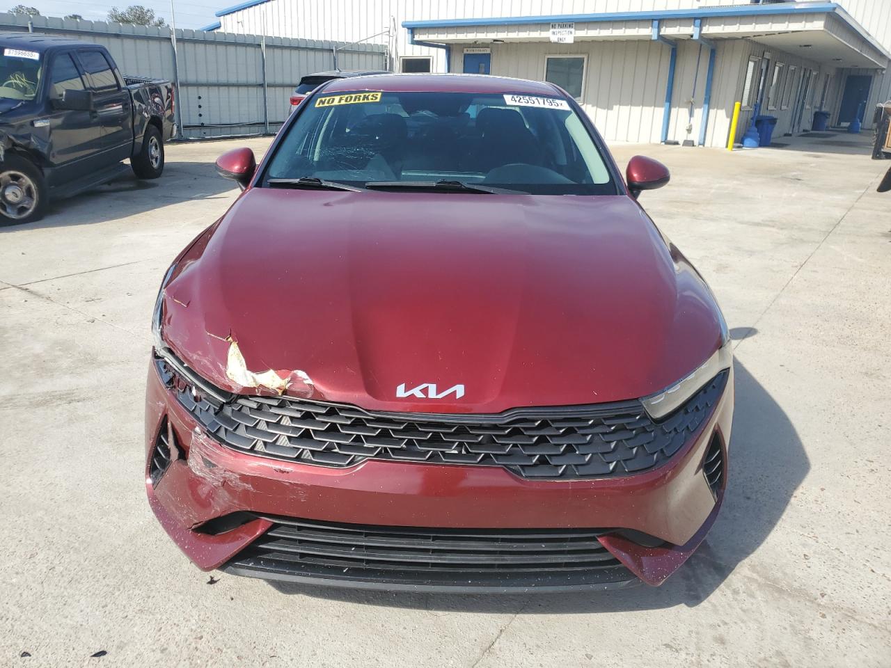 2022 Kia K5 - Image 5