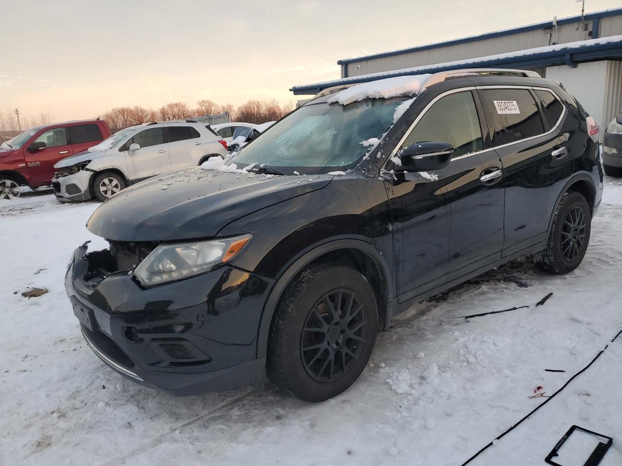 2015 Nissan Rogue - Image 1