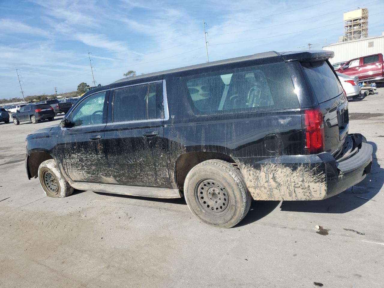 2015 Chevrolet Suburban - Image 2