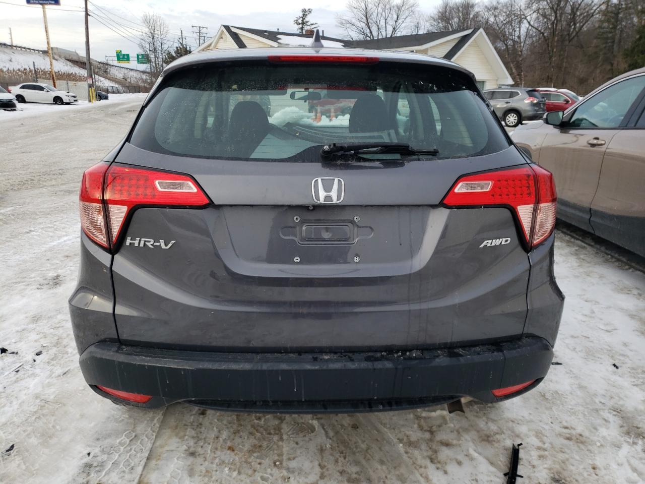 2017 Honda Hr-V Lx VIN: 3CZRU6H38H709242 Lot: 43234575