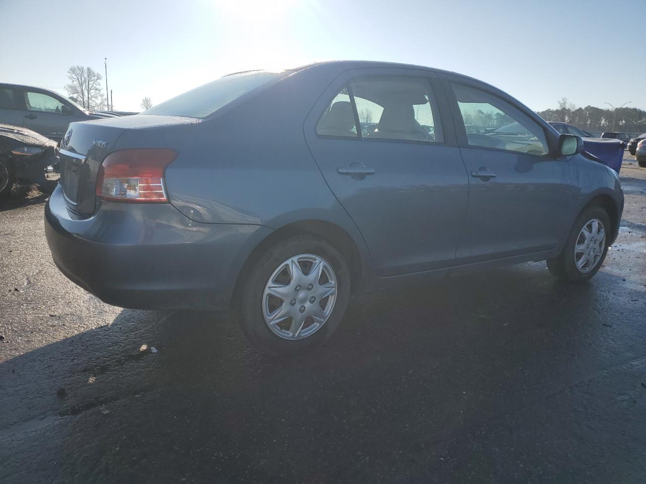 2007 Toyota Yaris - Image 3