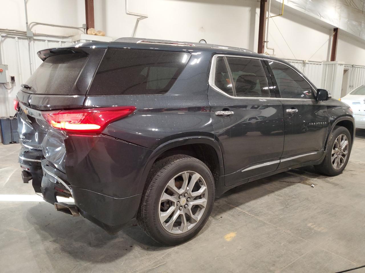 2019 Chevrolet Traverse - Image 3