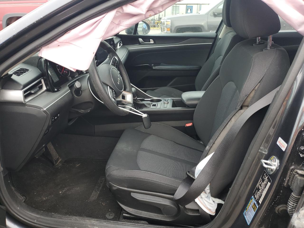 2022 Kia K5 - Image 7