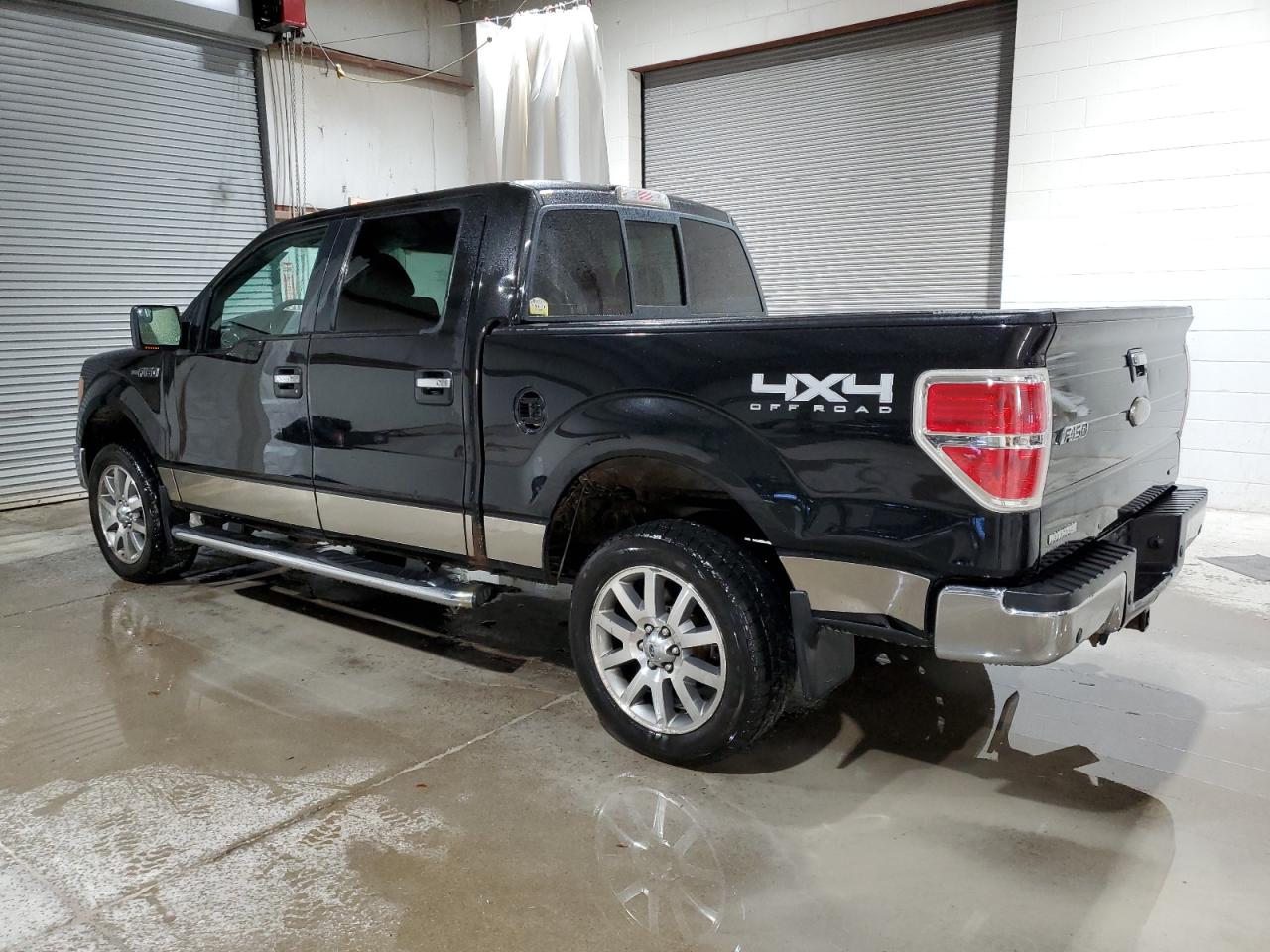 2011 Ford F-150 - Image 2