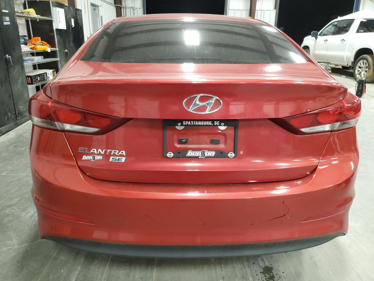 2018 Hyundai Elantra - Image 6