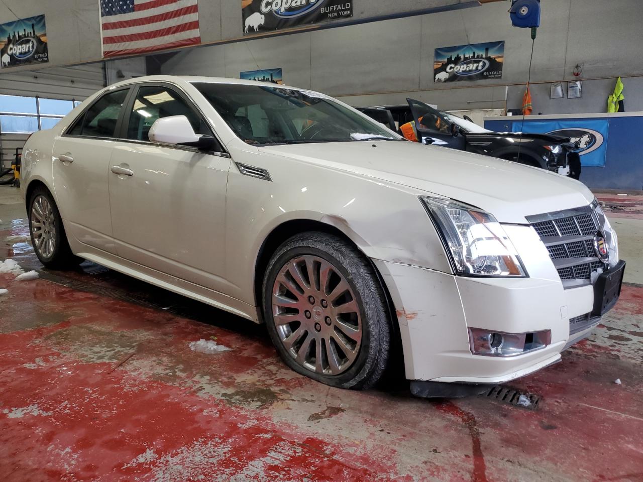 2010 Cadillac CTS - Image 4