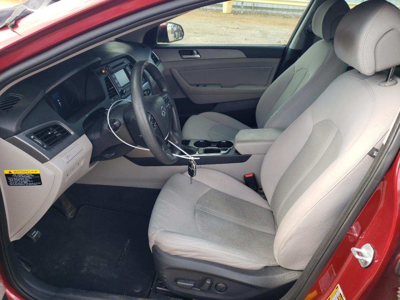 2015 Hyundai Sonata - Image 7