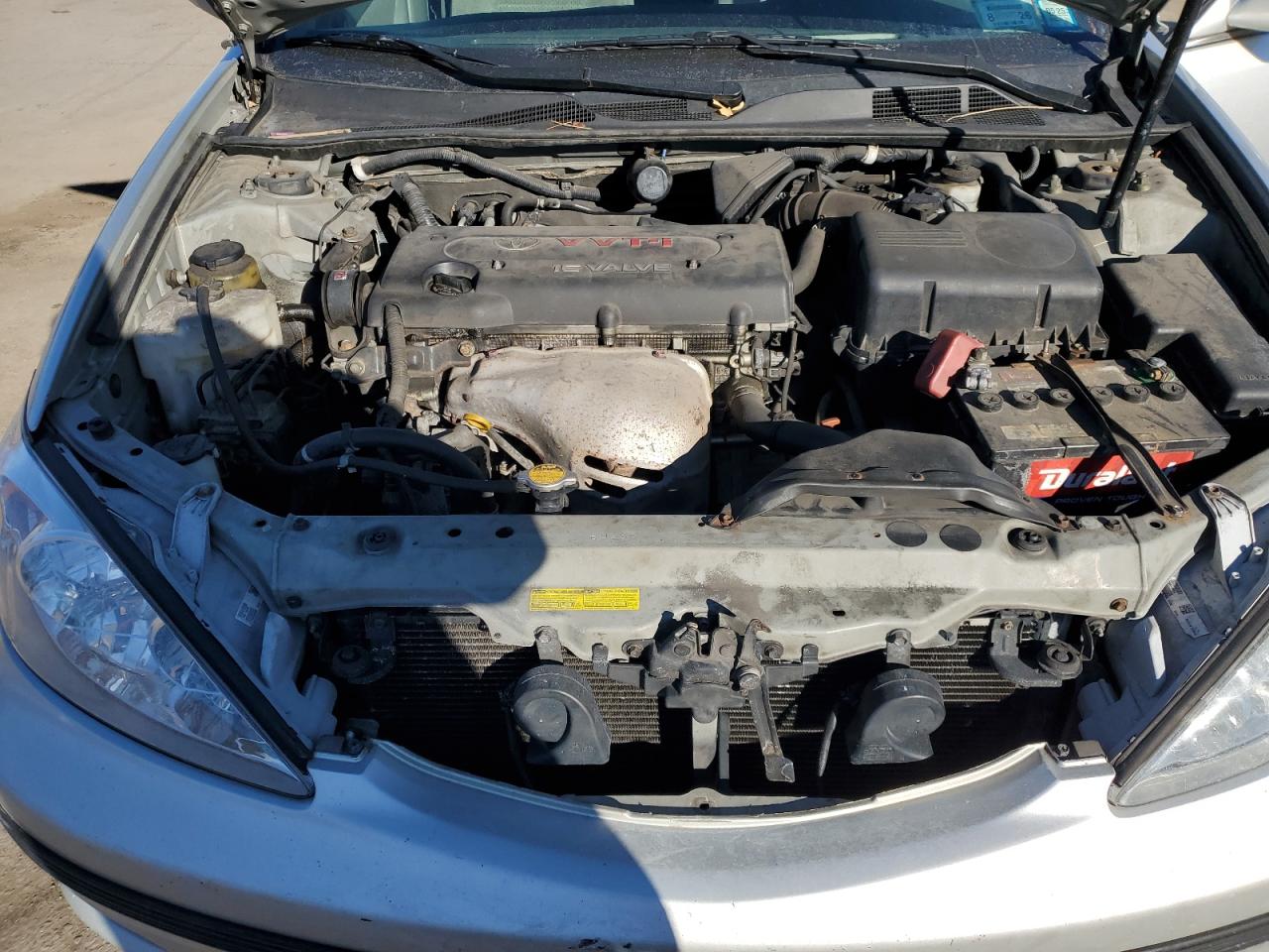 2004 Toyota Camry - Image 11