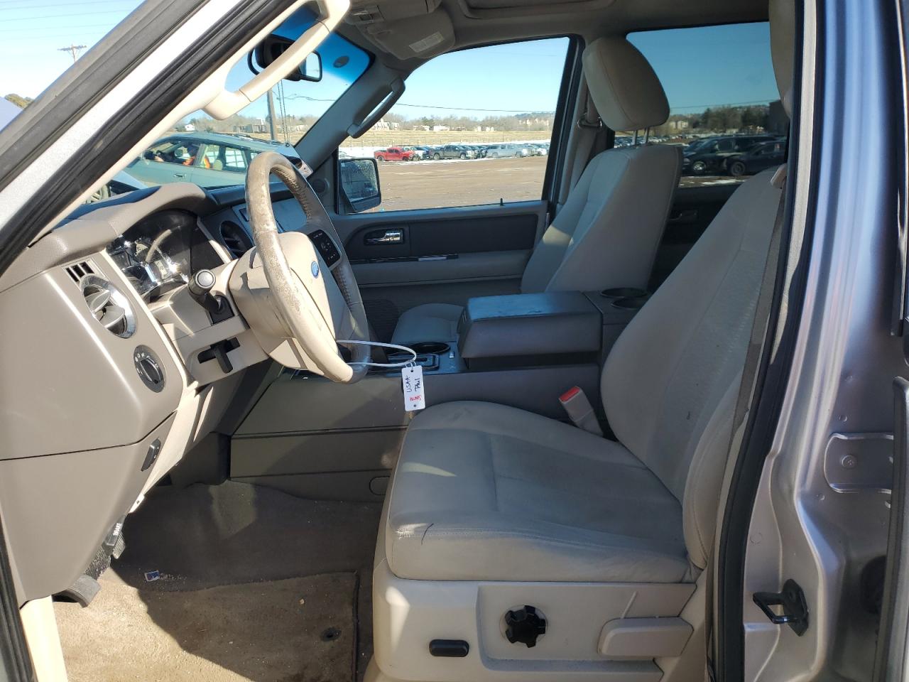 2011 Ford Expedition - Image 7