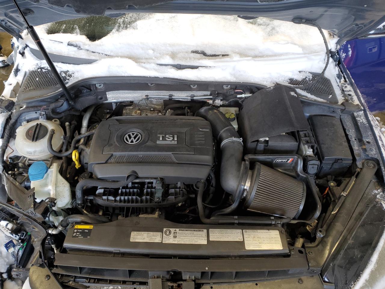 2015 Volkswagen Golf - Image 12