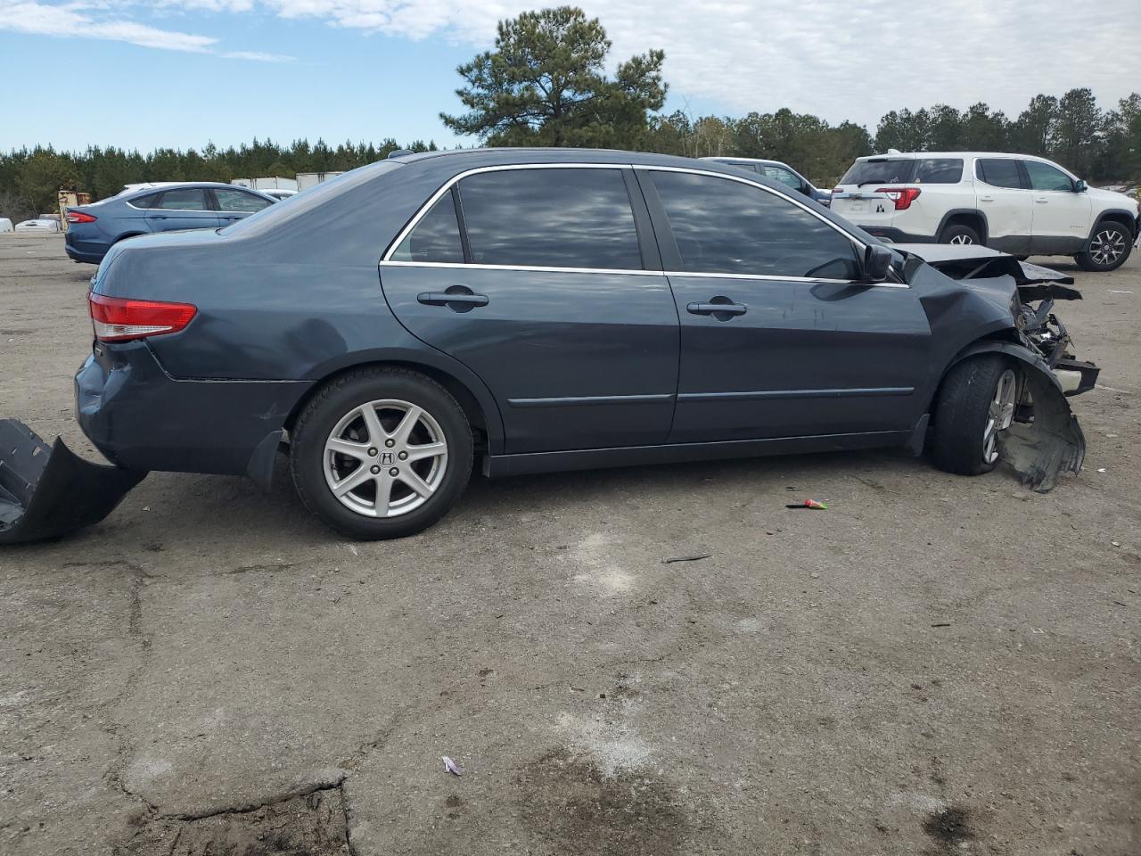2004 Honda Accord - Image 3