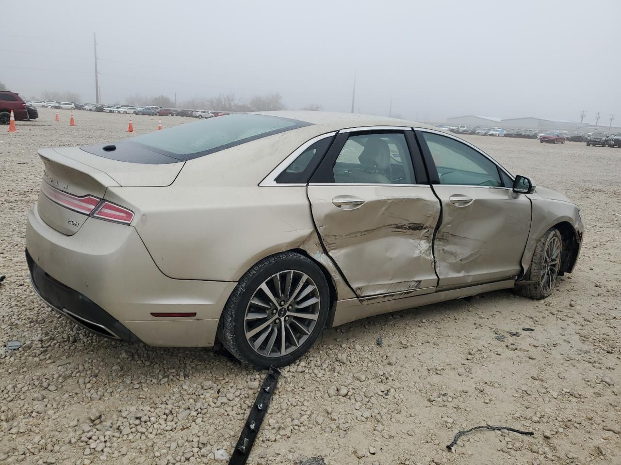 2017 Lincoln MKZ - Image 3