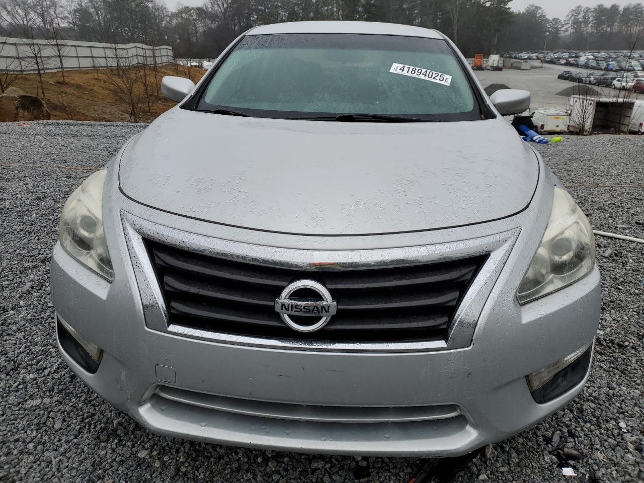 2015 Nissan Altima - Image 5