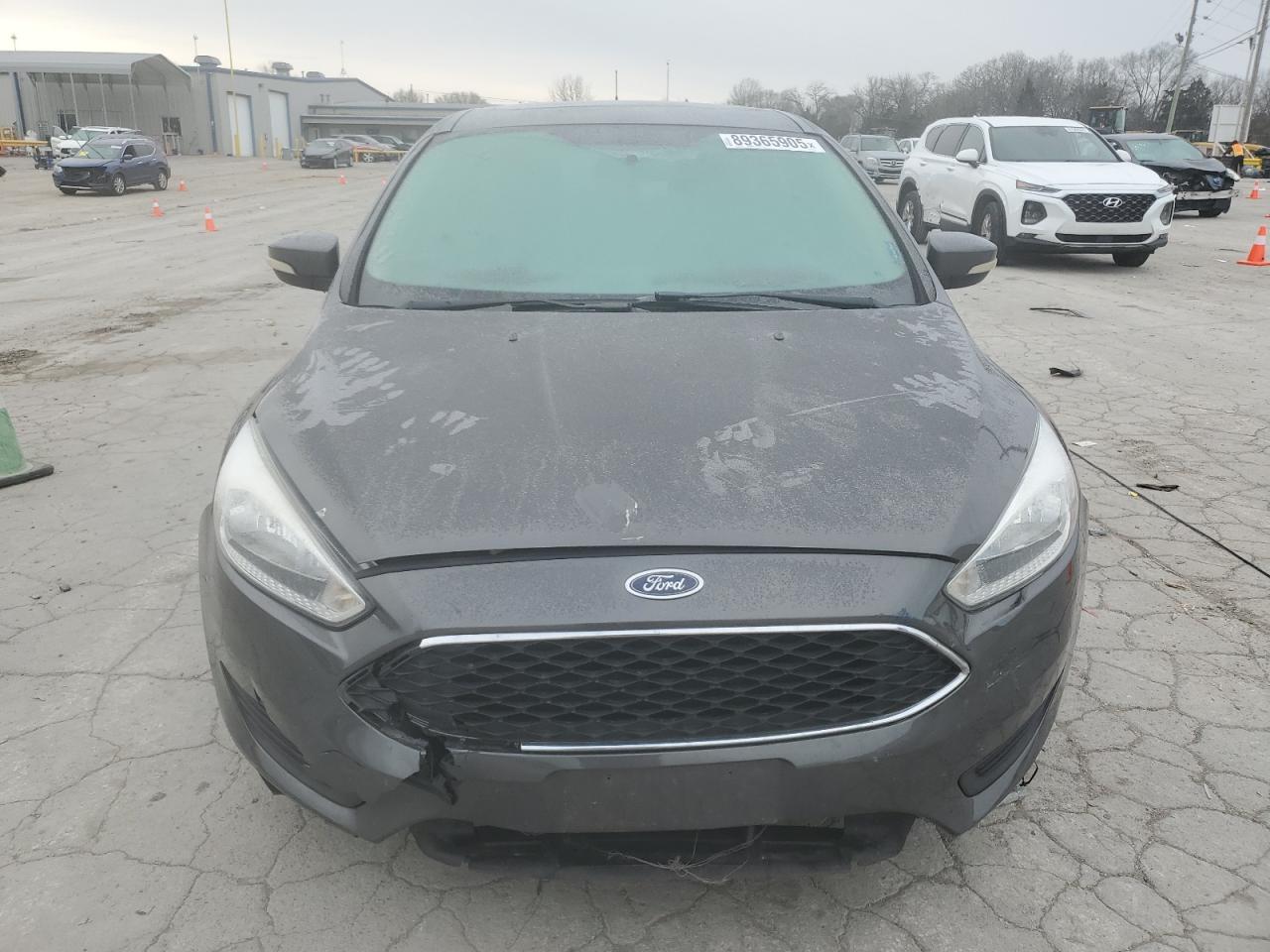 2015 Ford Focus - Image 5